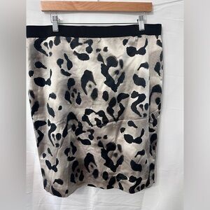 Ann Taylor Satin Leopard Skirt Size 14